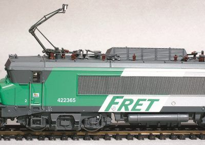 2-Face latérale de la 422365, après superdétaillage.