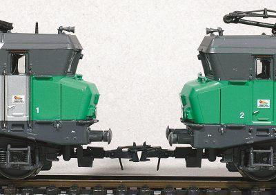 3-Attelage d’origine entre deux 422200.