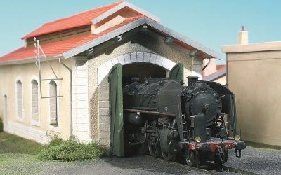 Construction d’une remise à une voie de type PLM de Sud Modélisme