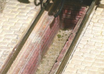 11 – Notre fosse est prête pour l’inspection des organes de roulement…