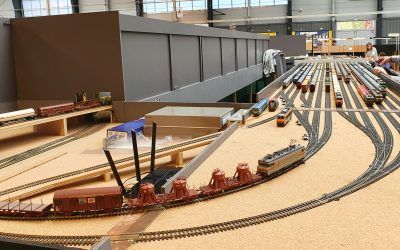 Comment réaliser les coulisses d’un réseau de train miniature ?